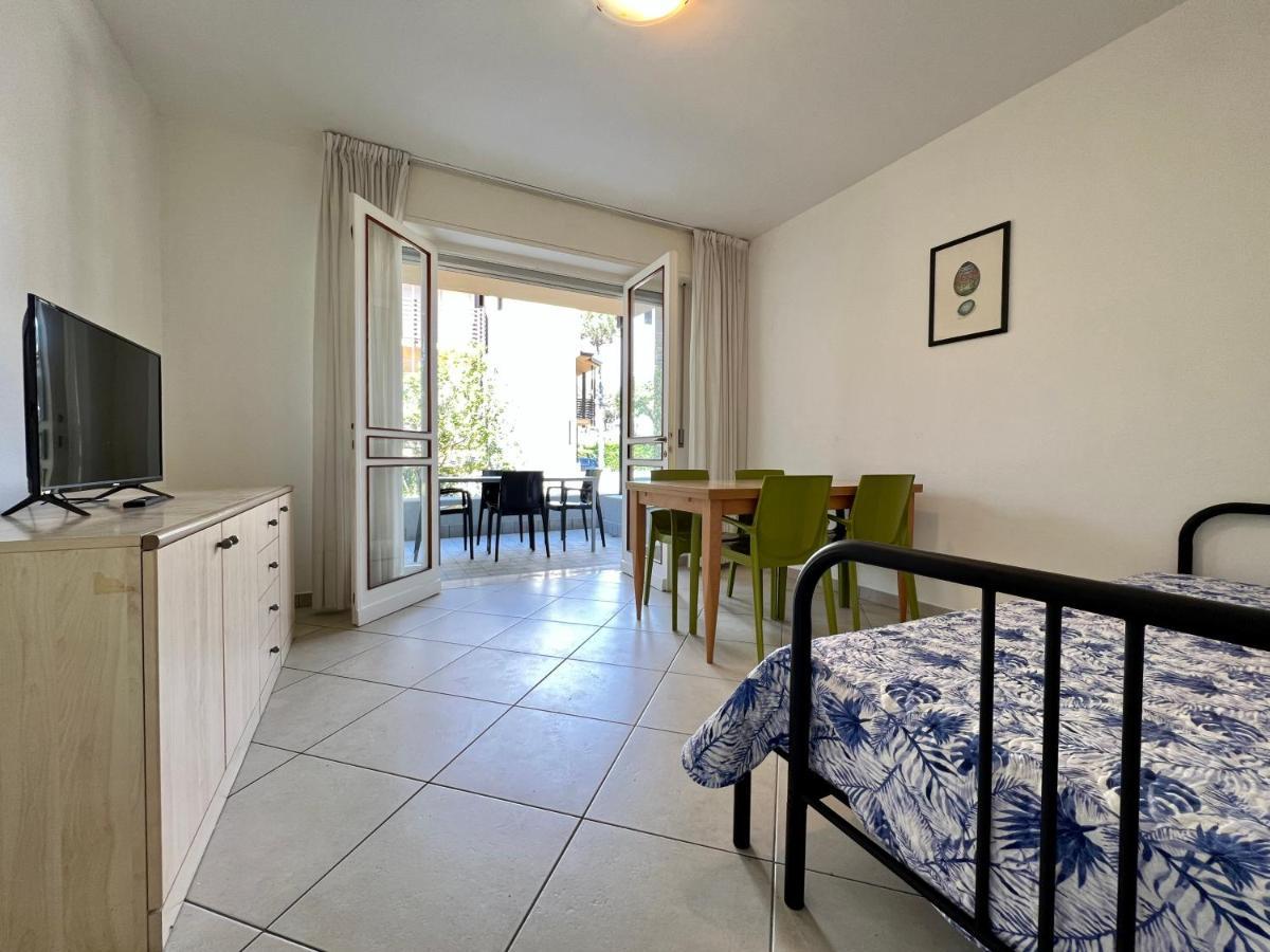Prassitele Apartments Lignano Sabbiadoro Exteriör bild