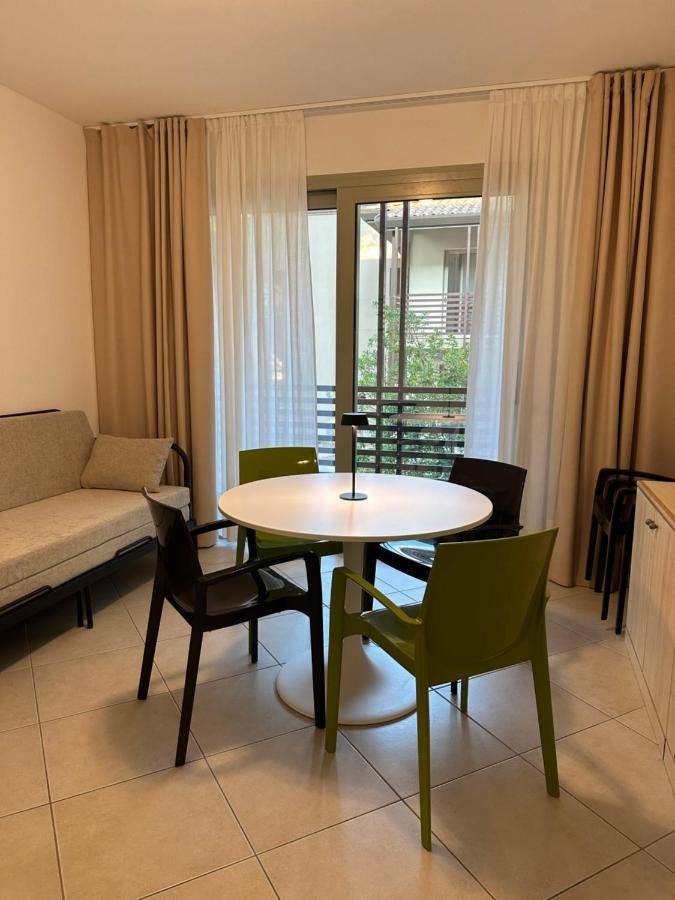 Prassitele Apartments Lignano Sabbiadoro Exteriör bild