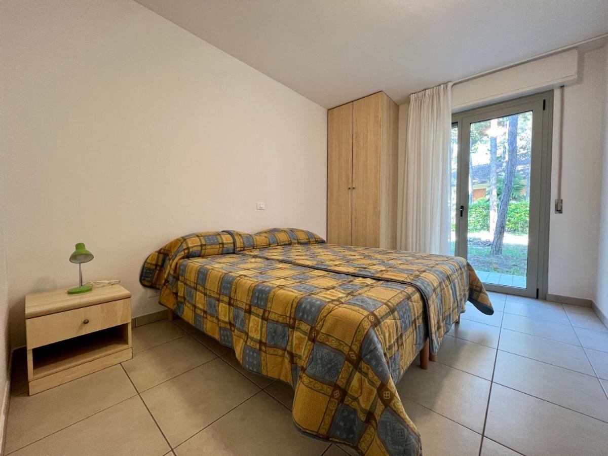 Prassitele Apartments Lignano Sabbiadoro Exteriör bild